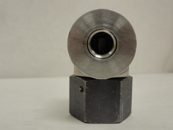 SSP SS12-6FPE; Adaptor Elbow; 90Deg; SS-316 3/4 ORFS x 3/8 NPT