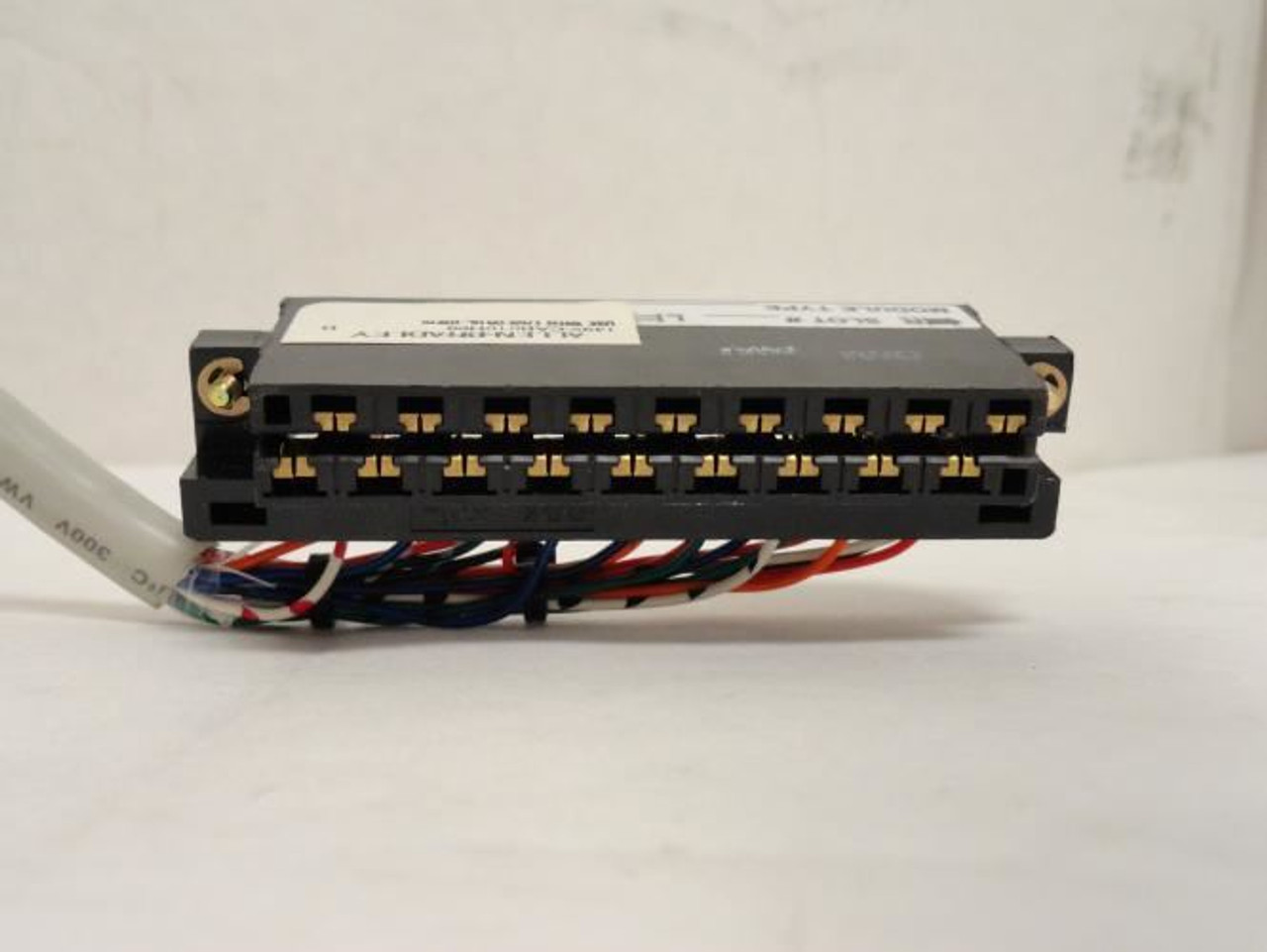 Allen-Bradley 1492-CAB010H69; I/O Module Pre-Wired Cable