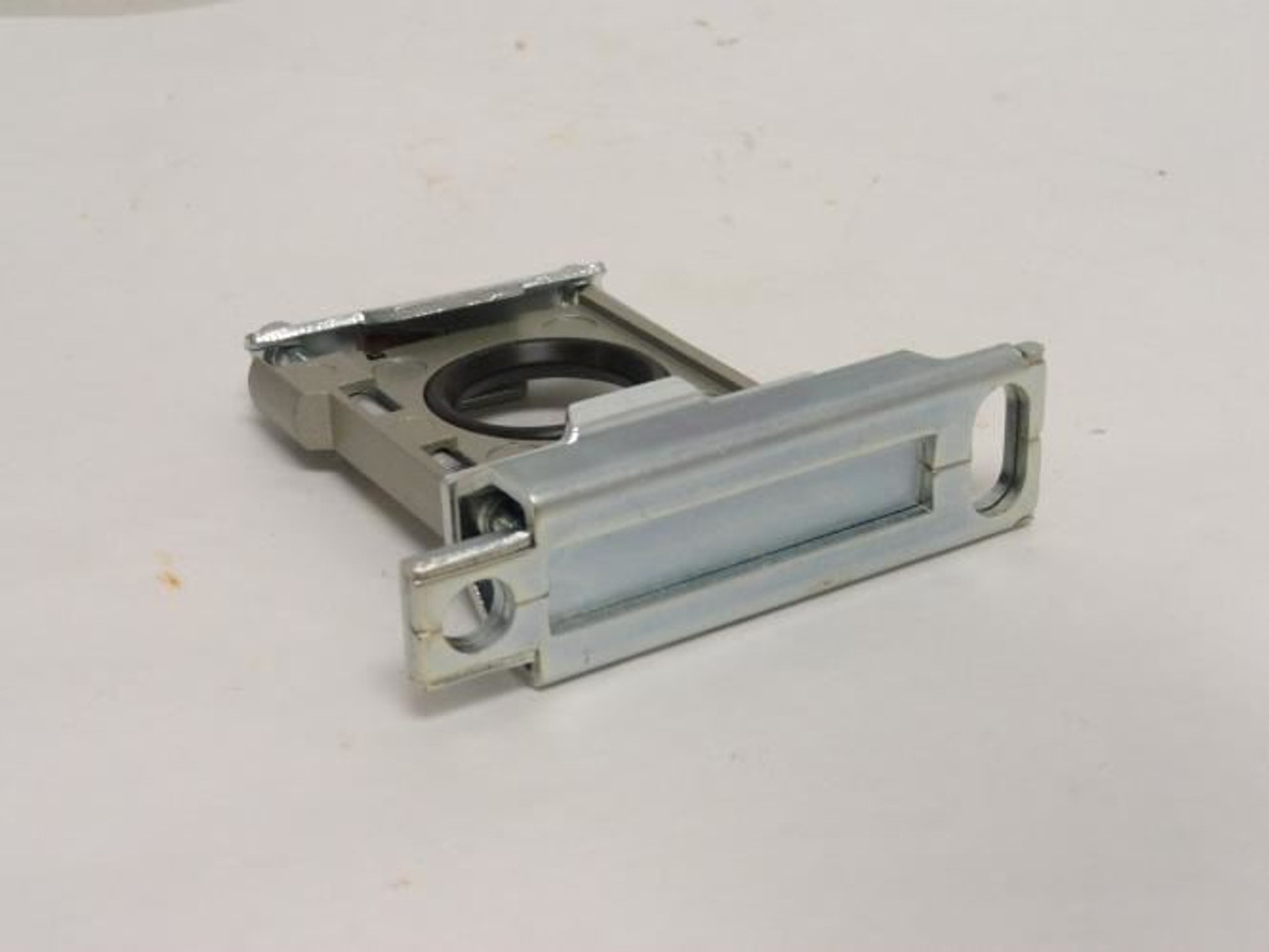 SMC Y500T; AC Mass Pro Interface W/Bracket