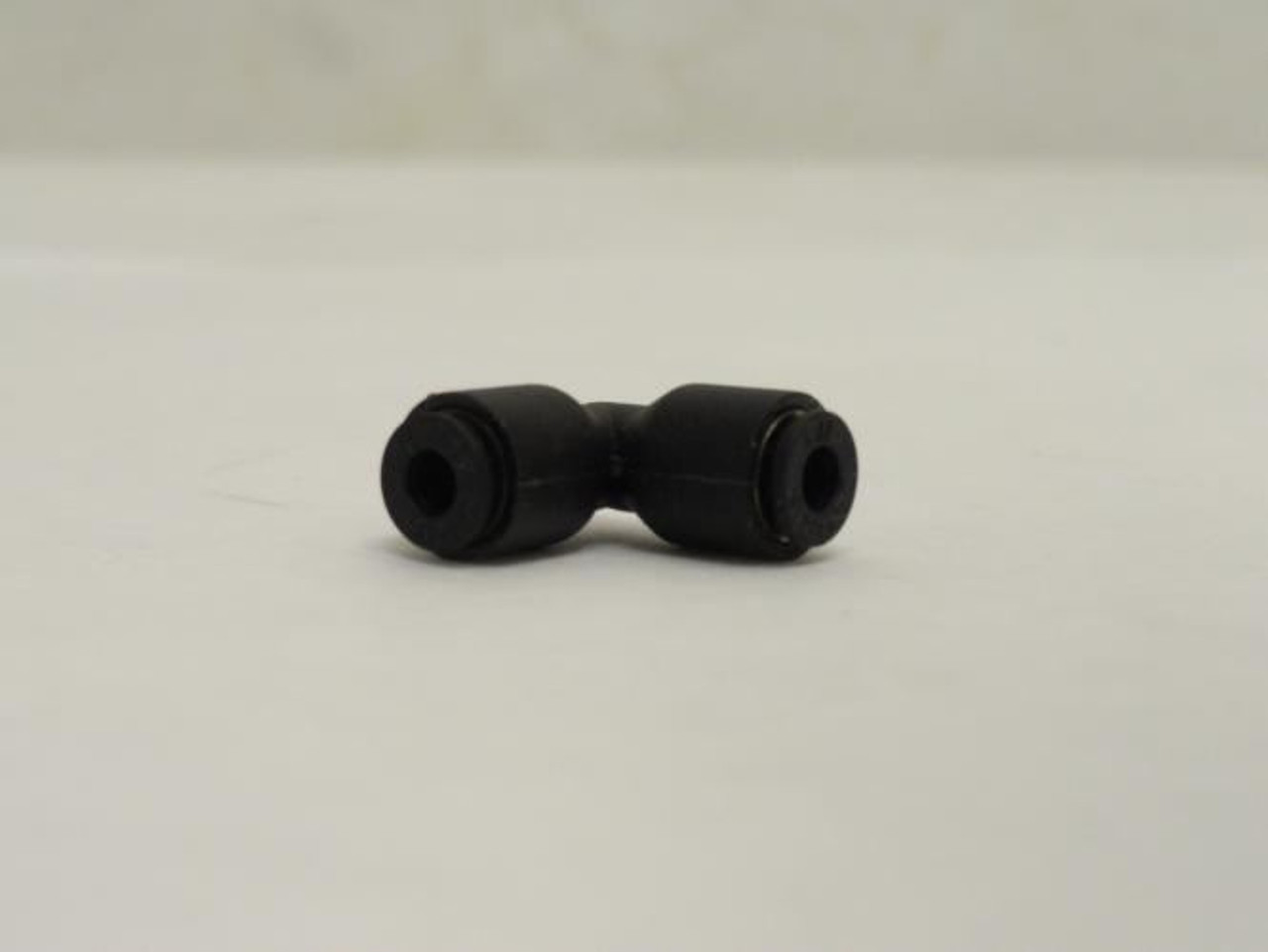 Legris 3102 53 00; Lot-13 Tube Elbow 90Deg; 1/8" PTC; Plastic; Black