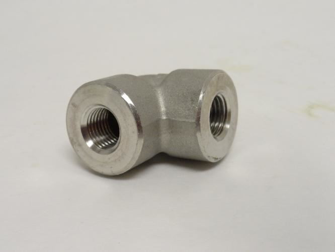 Industry-Std 2TY87; Pipe Elbow; SS-316; 1/4FNPT; Class: 3000