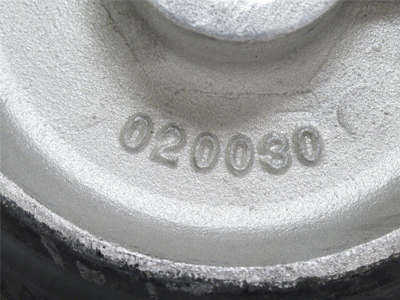 Hamilton W-720-RA-5/8; Caster 7"OD x 2" Width; 5/8"ID; Rubber