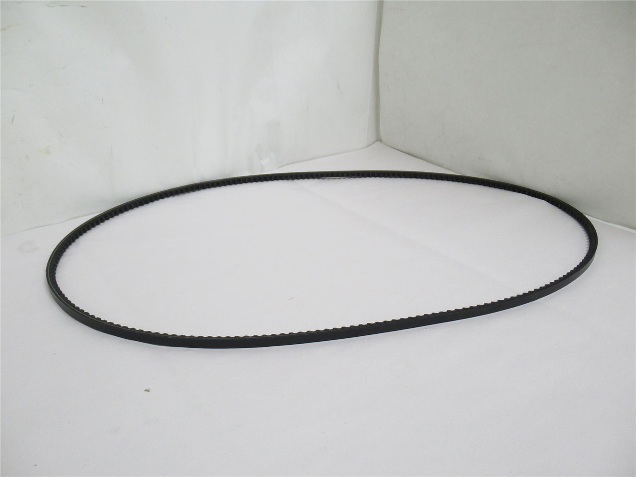 Continental 3VX670; V-Belt; 67" Long; Width: 3/8"; 5/16" Thick