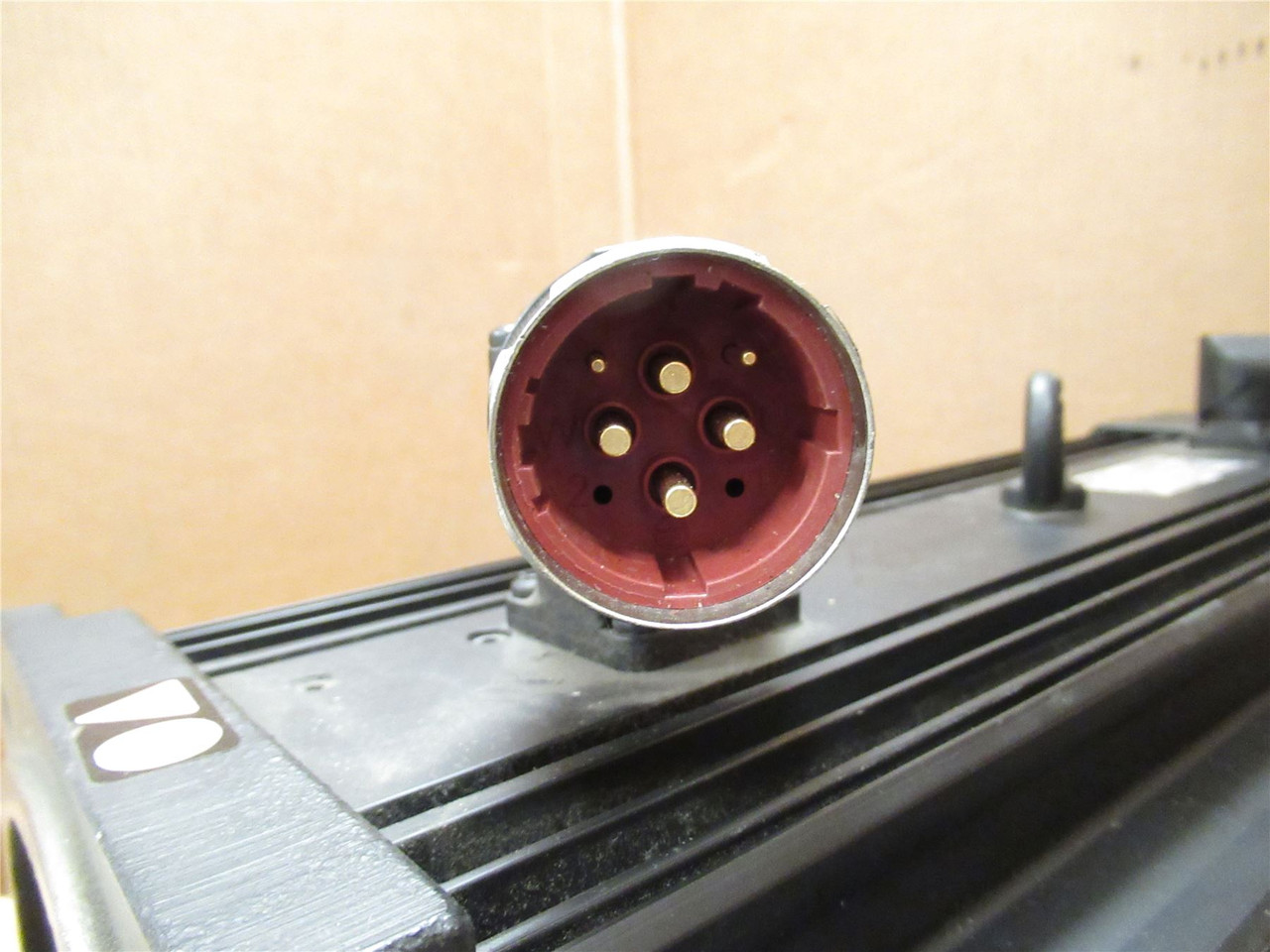 Lenze MCA19S17-RS0P1-B28R-ST5F10N-R0SU; AC Servo Brake Motor