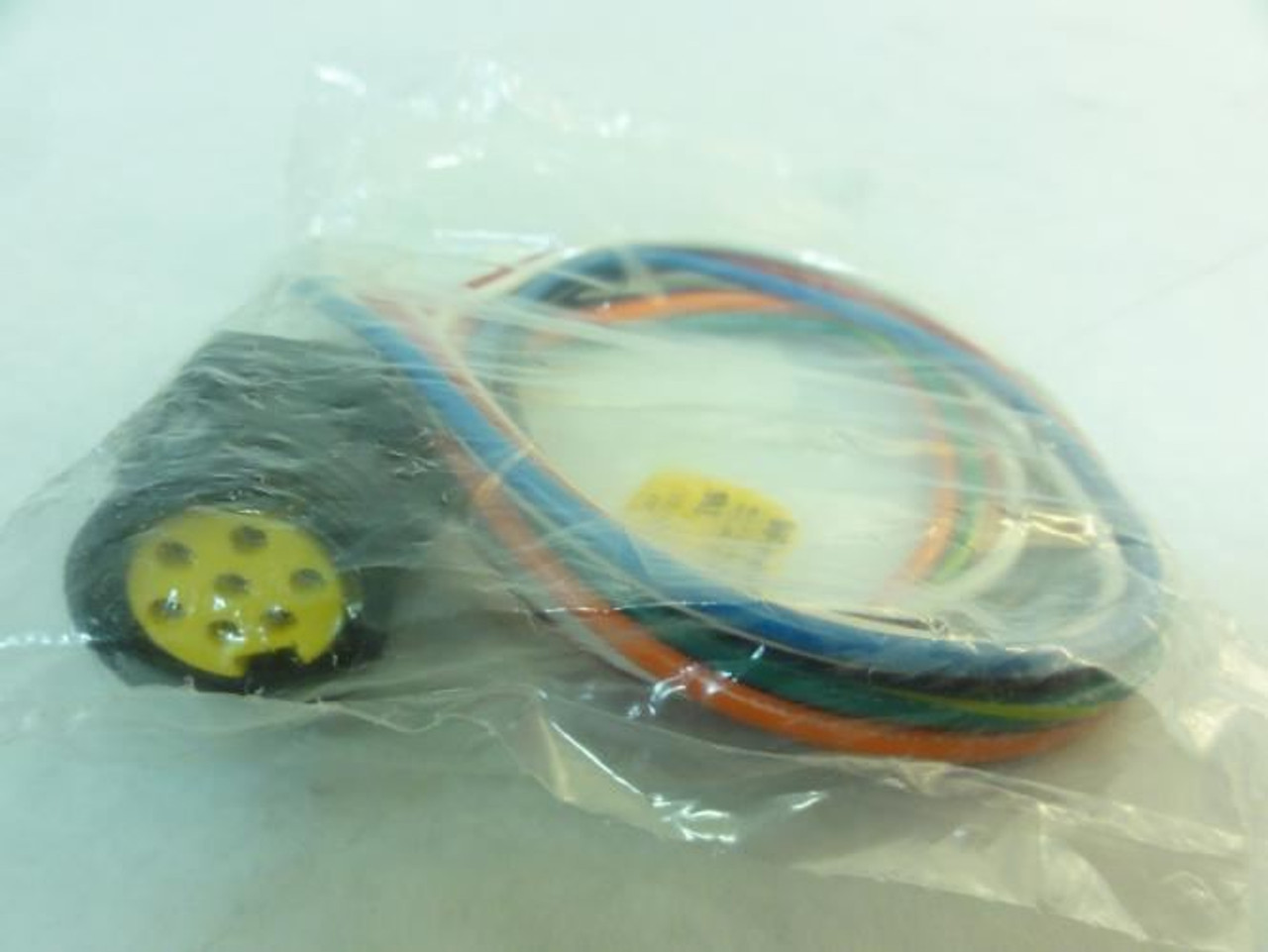 Brad Harrison 2R7004A20F020; Mini-Change Receptacle; 8A; 600V