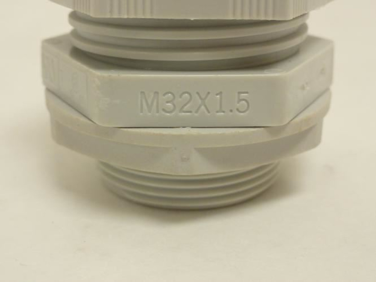 Walther SR32M-1825-GRYN; Strain Relief Connector; Size: M32