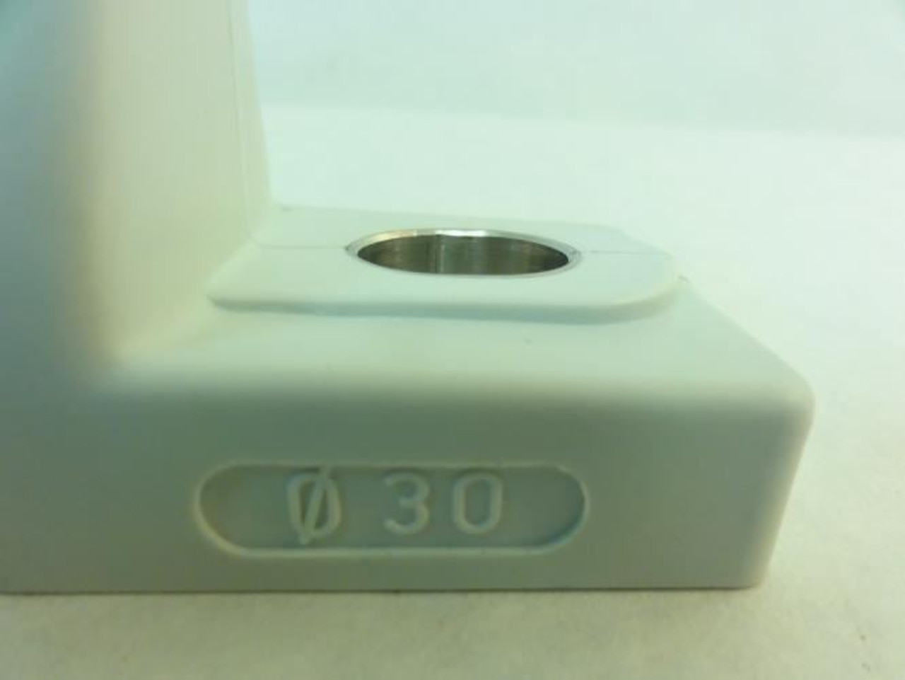 AMI MUCPPL206-20W; PB Bearing; 2-Bolt; 1.25"ID