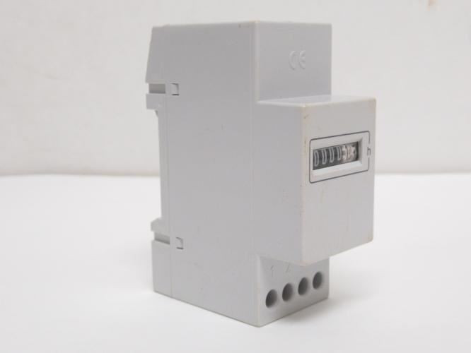 Kubler 0.170.000.351; Electro-Mechanical Counter SH17; 10-27VDC