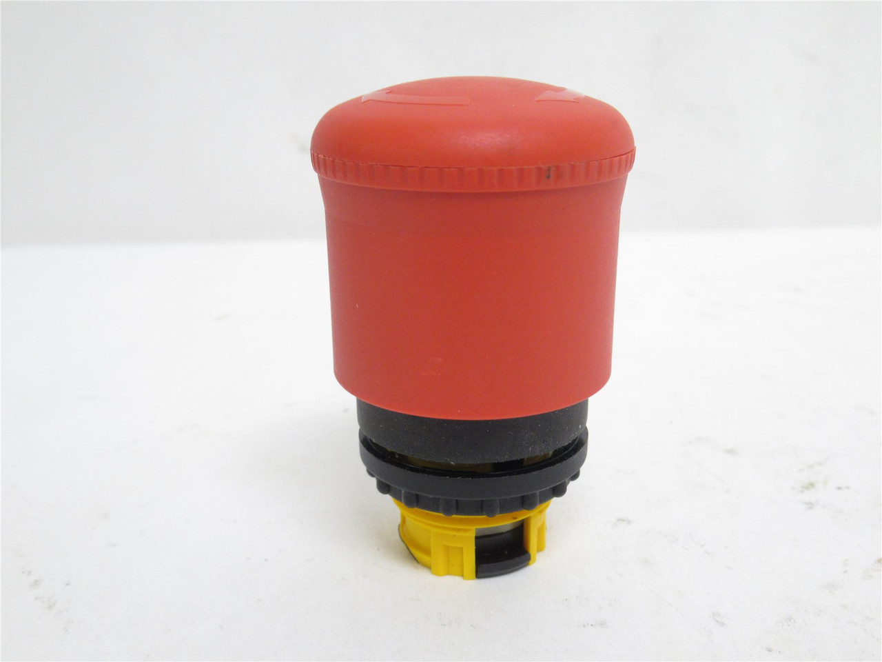 Eaton M22-PV/K11; Emergency Stop Switch; Push-Pull; Screw