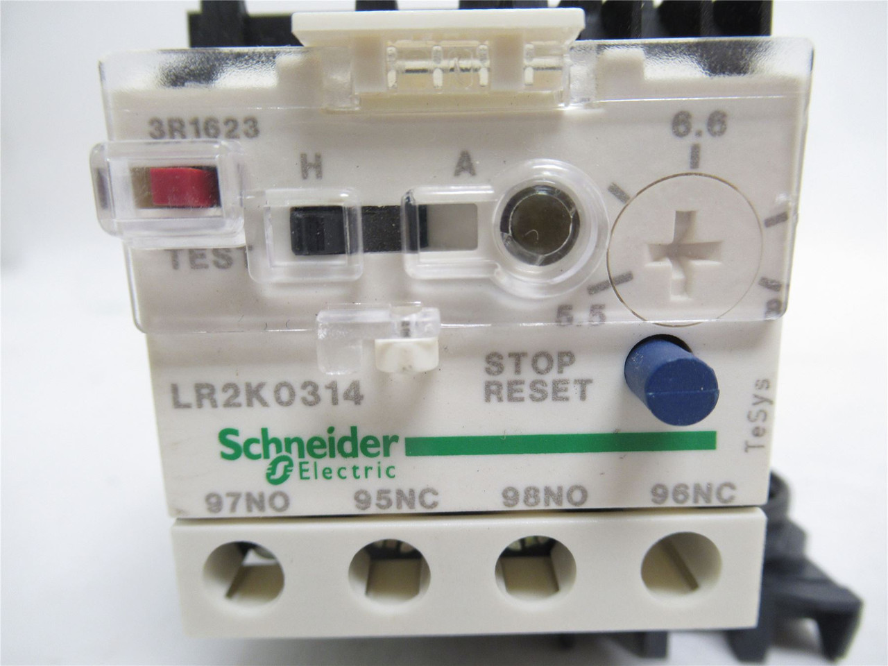 Schneider LR2K0314; Thermal Overload Relay; 2.6-3.7A; 690VAC