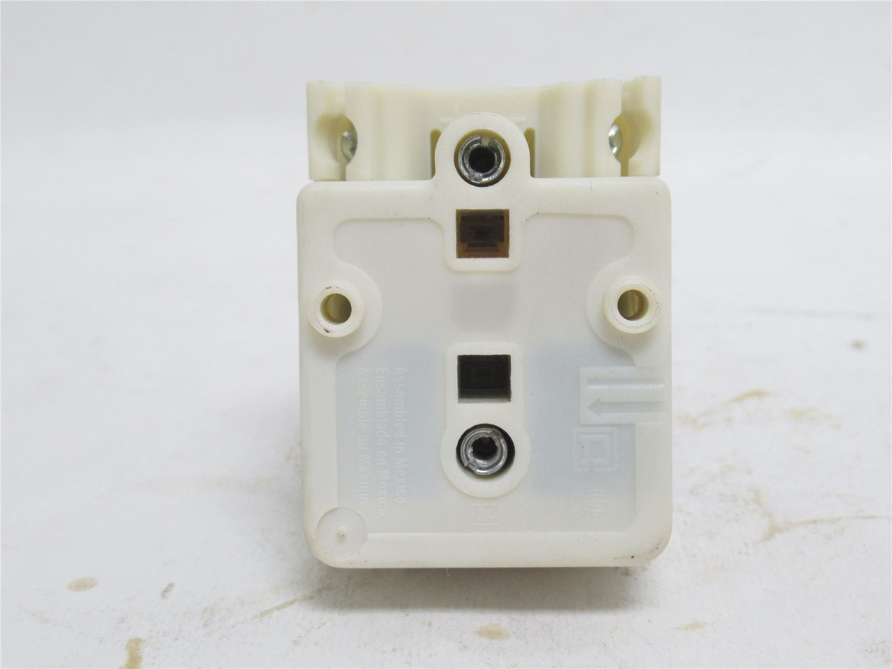 Square D 9001K1L7G; Pushbutton Switch; 220VAC; Green