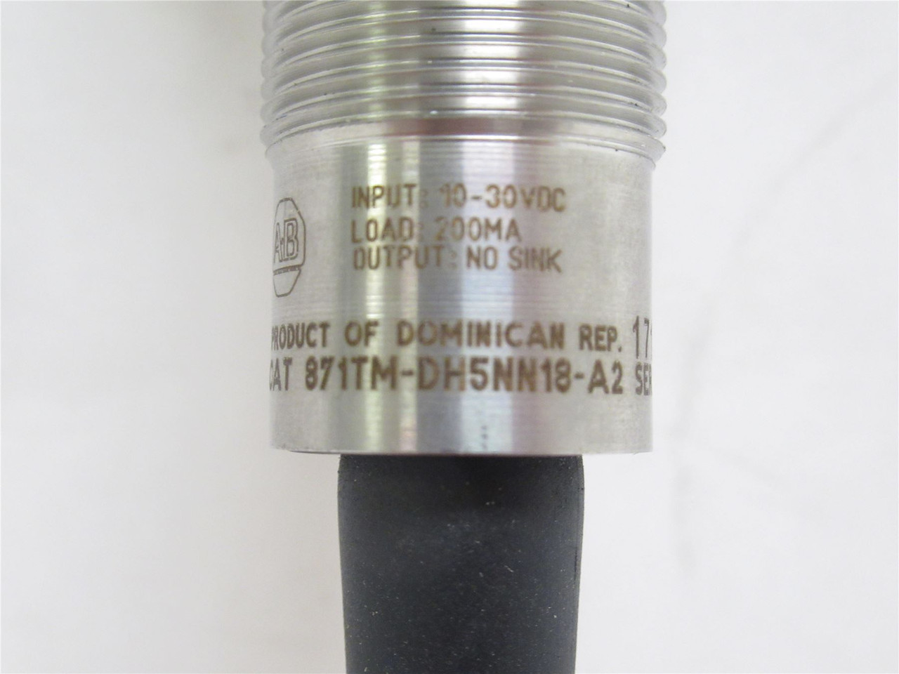 Allen-Bradley 871TM-DH5NN18-A2; Proximity Sensor 10-30VDC; SS