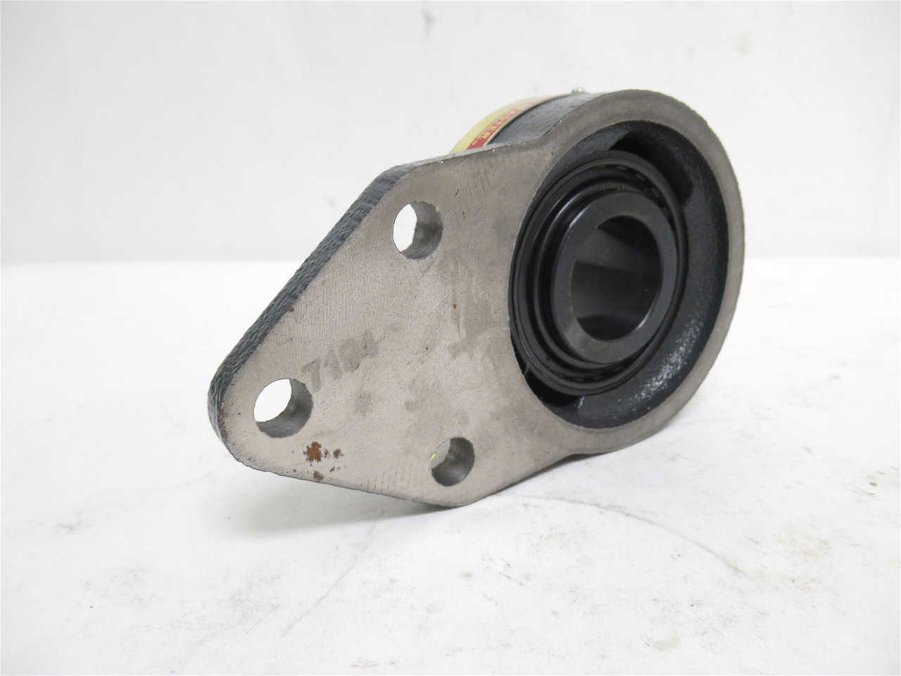 Sealmaster FB-18C; Flange Bearing; 1-1/8"ID; 3-Bolt Bracket