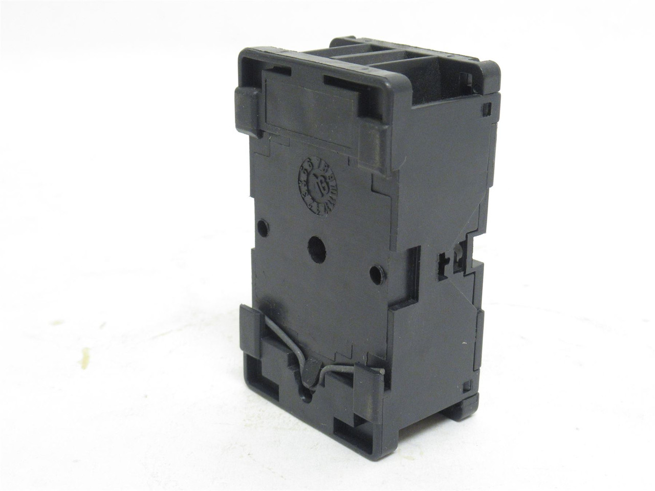 Allen-Bradley 700-HN100; Relay Socket; 10A; 300VAC; 8-Pin