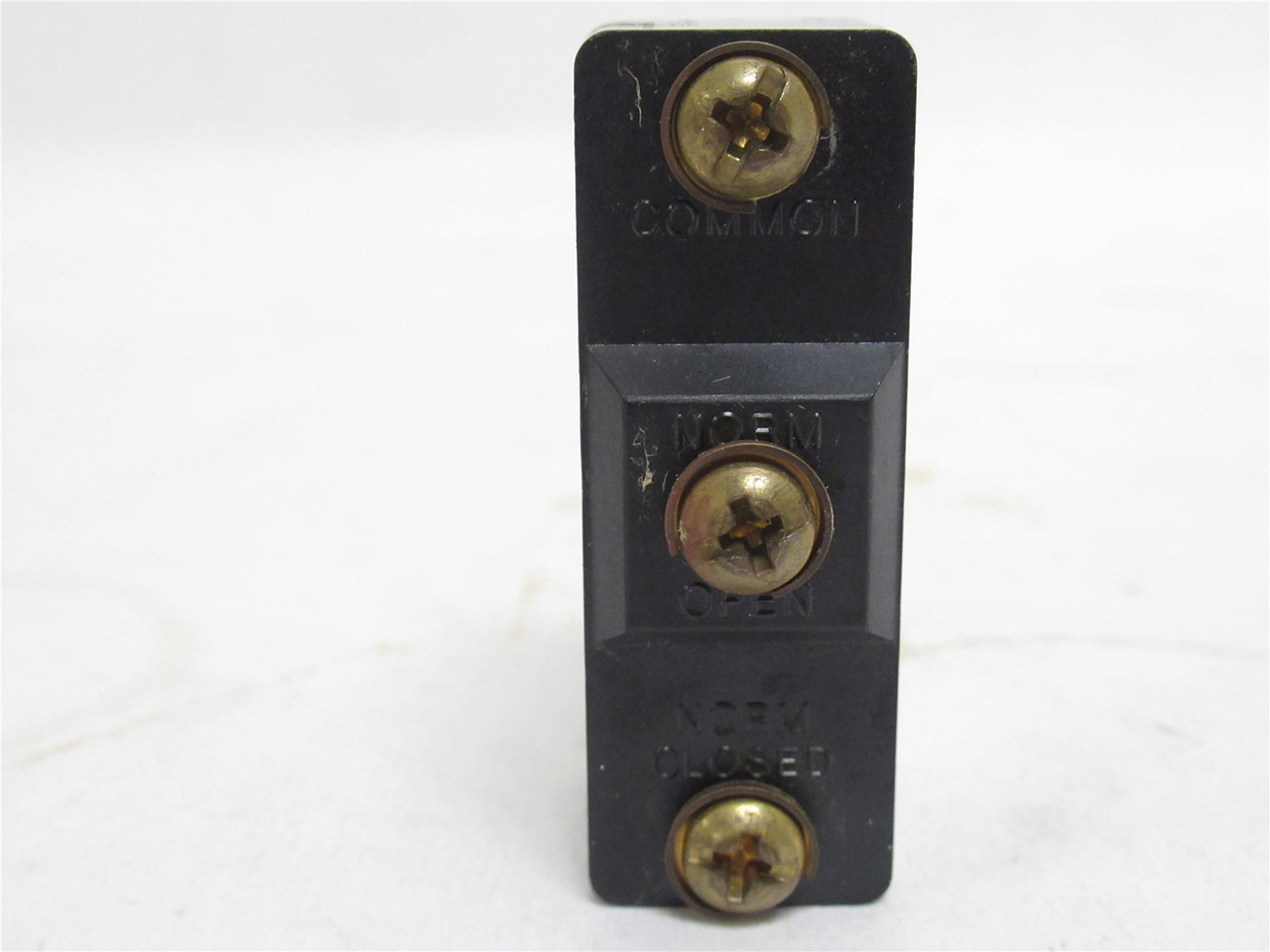 MicroSwitch BA-2RV22-A2; Basic Switch; Snap Action 20A; 250VAC