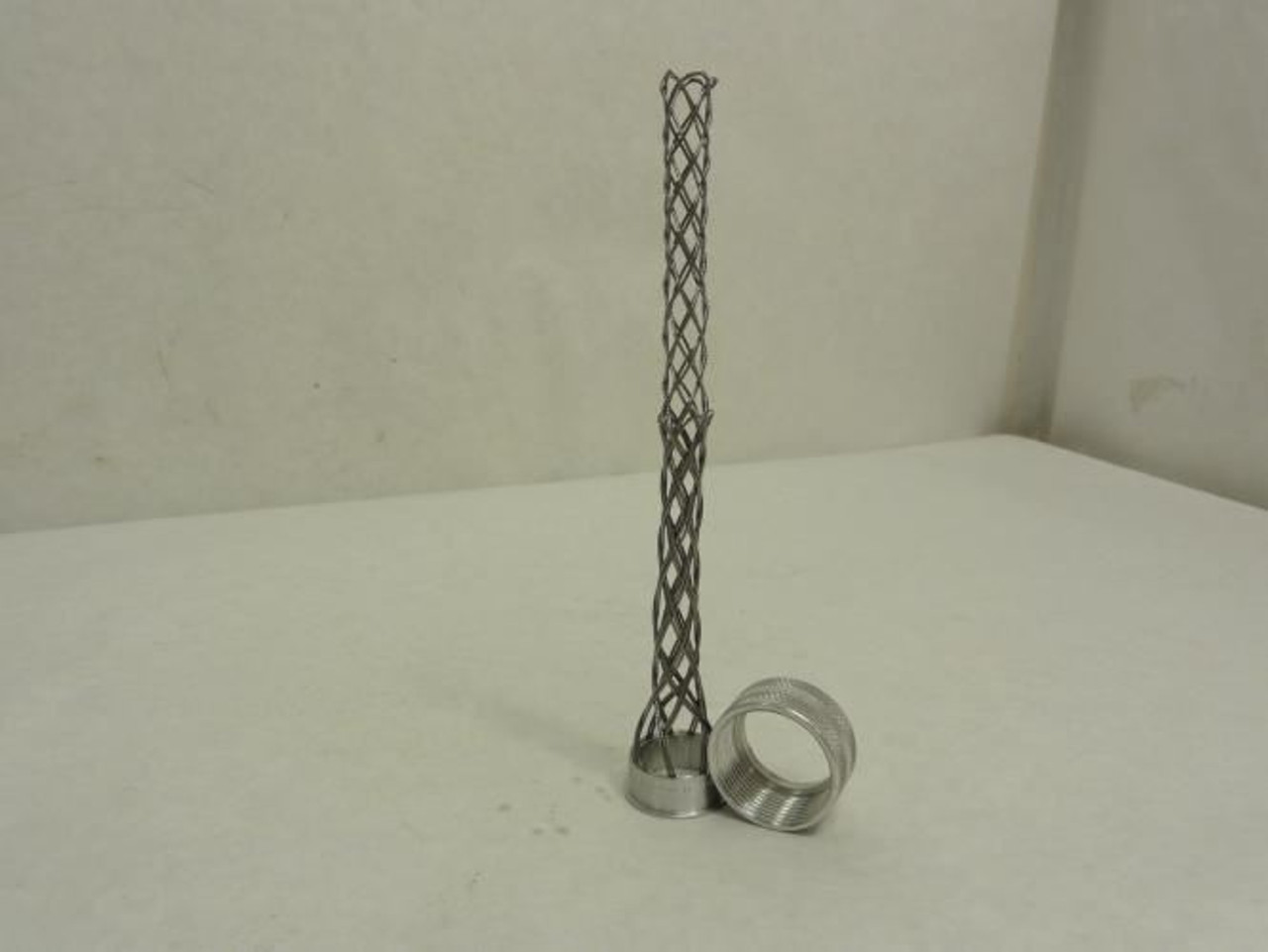 Appleton CG-SR6; Strain Relief Connector; Diameter: 1/2"~3/4"