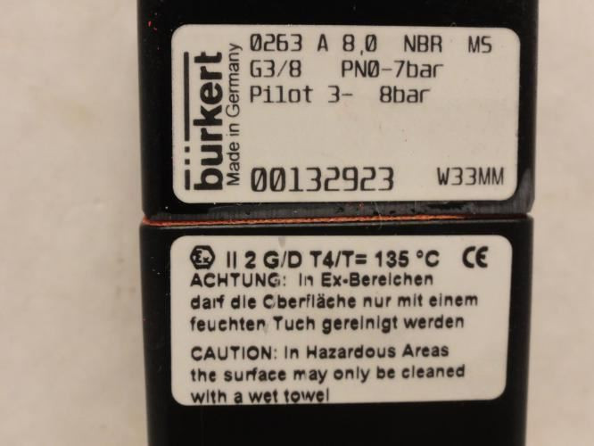 Burkert 132923; Pneumatic Solenoid Valve 3/8 NPT; 3~8BAR