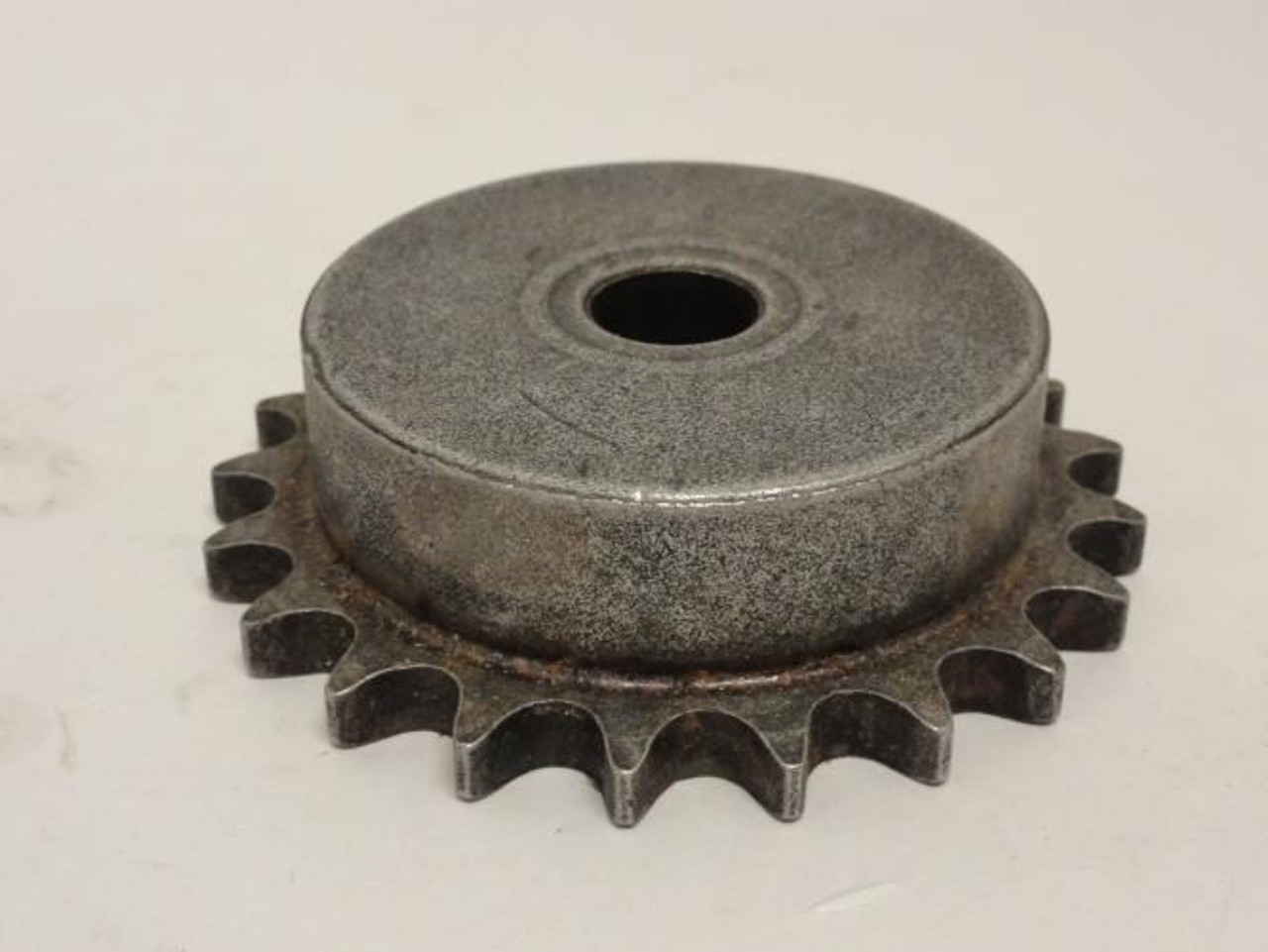 Martin 40B21-5/8NK; Sprocket # 40; 21Teeth; NO KEY WAY; 5/8"ID