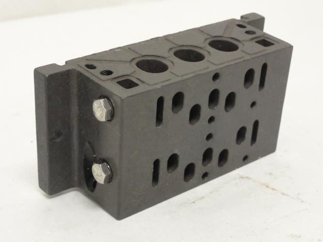 Parker P2V-B5M12PB ; Pneumatic Valve Manifold; 2-Station