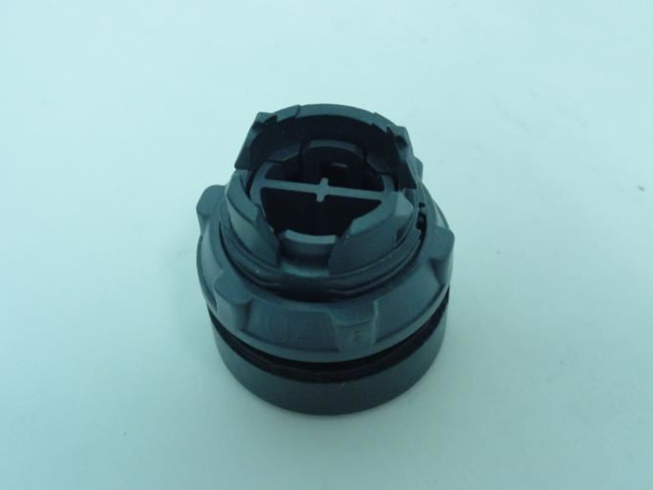 Schneider ZB5AA341; Lot-2 Green Flush Pushbutton Head