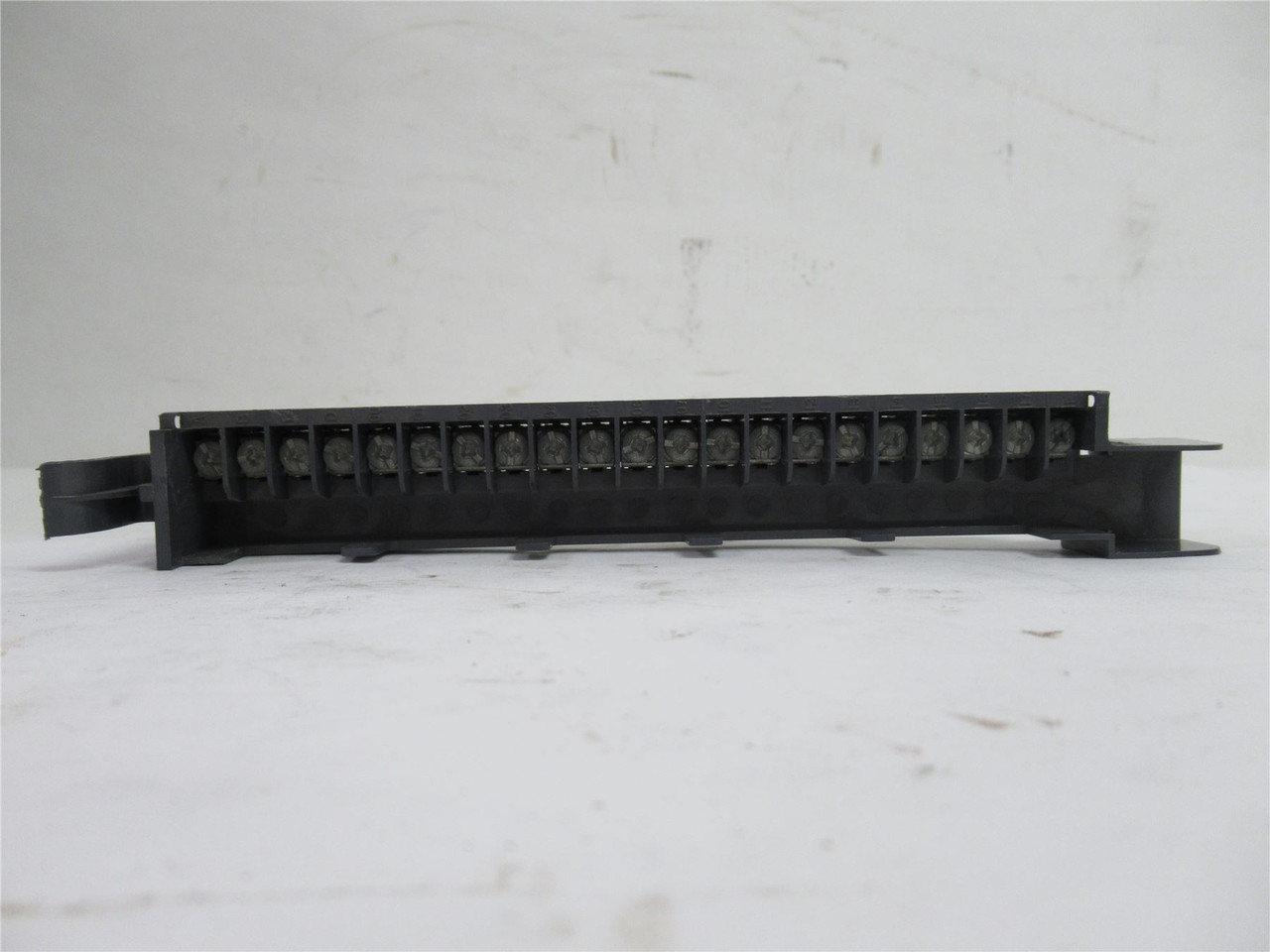 Allen-Bradley  1771-WH ; Wiring Arm; 16-Point; 21 Terminal