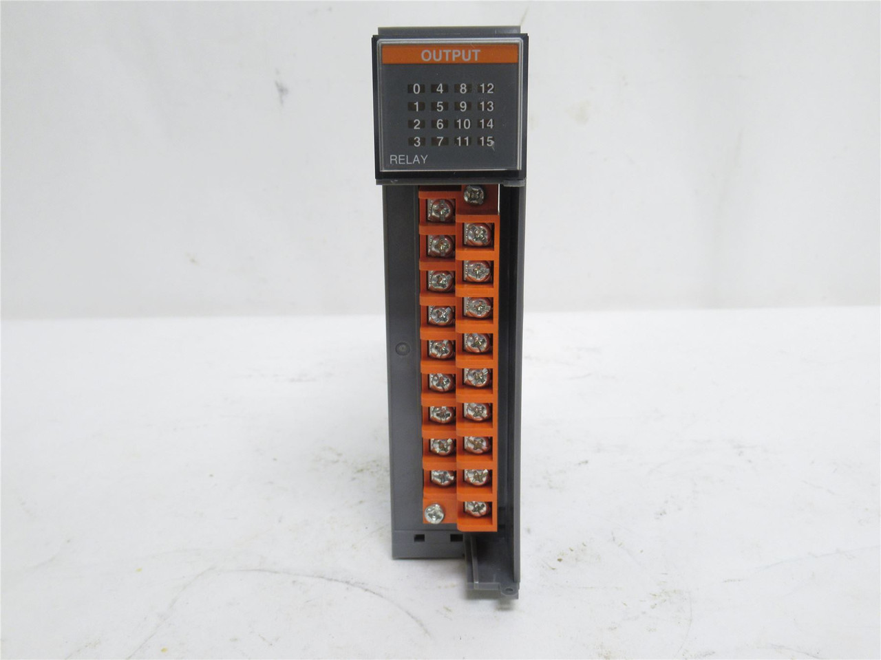 Allen-Bradley 1746-OW16; Output Relay Module 250VAC; 16-Point