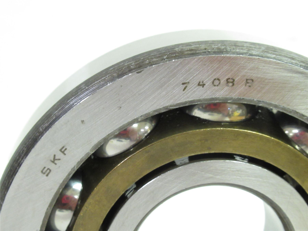 SKF 7408 BM; Ball Bearing; 40mm ID; 110mm OD; 27mm W