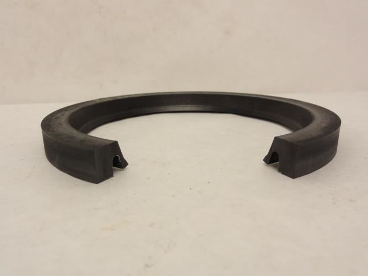 Garlock 25003-2464; Klozure Shaft Seal;  3.75"ID x 4.999" OD