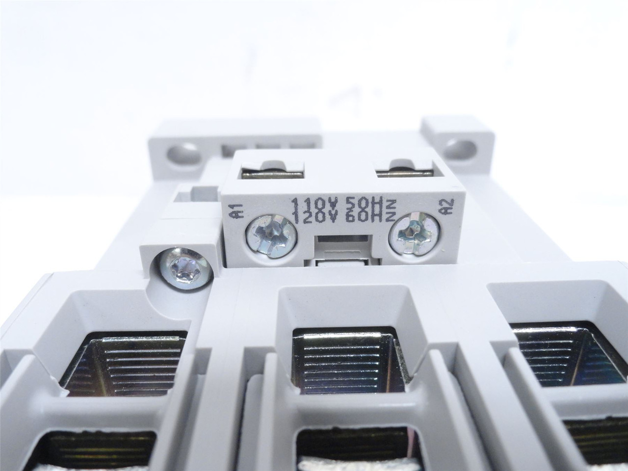 Allen-Bradley 100-C72D00; Contactor; 3P 90A 600V; Coil 120VAC