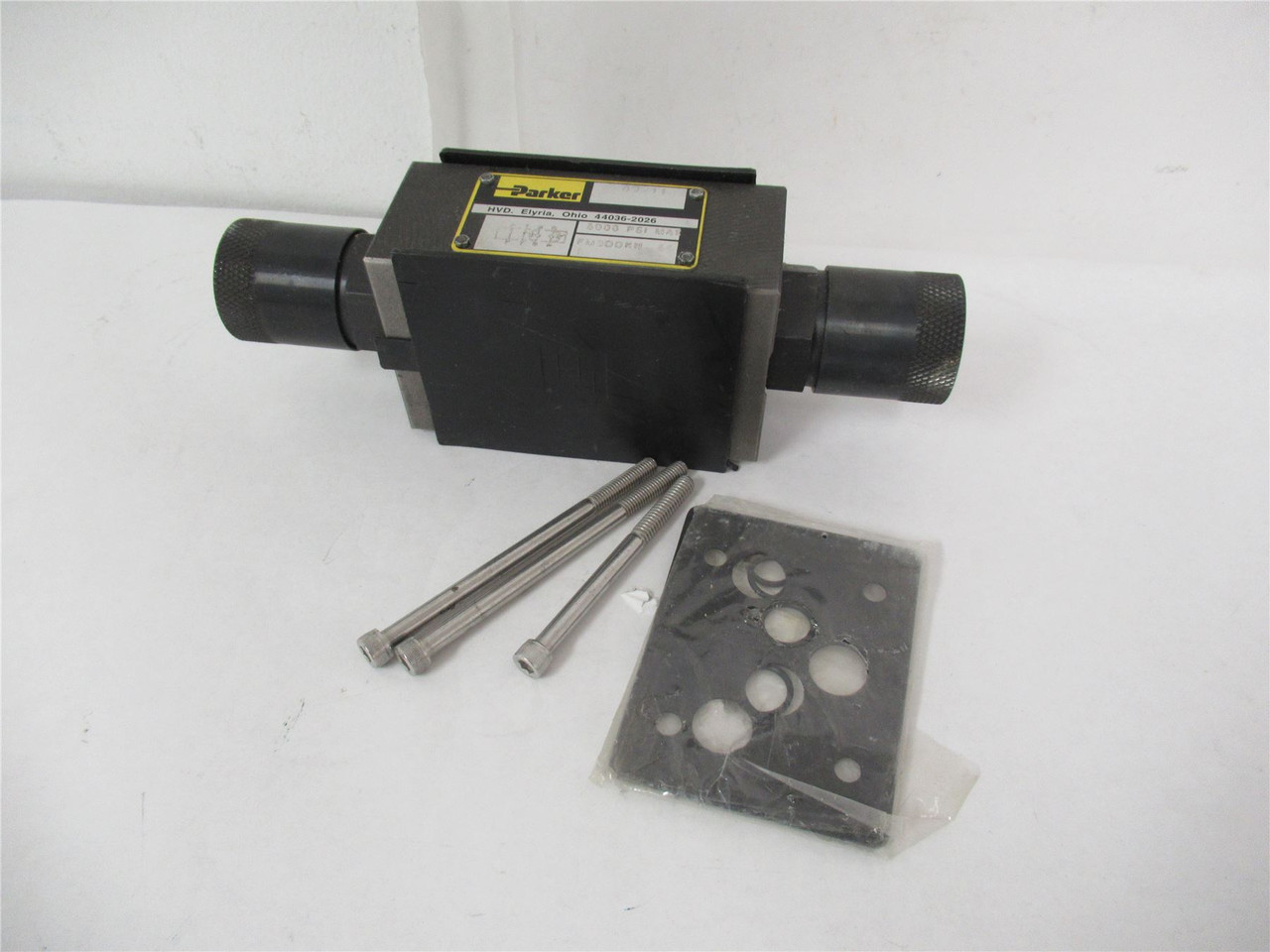 Parker FM3DDKN 55; Hydraulic Flow Control Valve 5000 PSI MAX