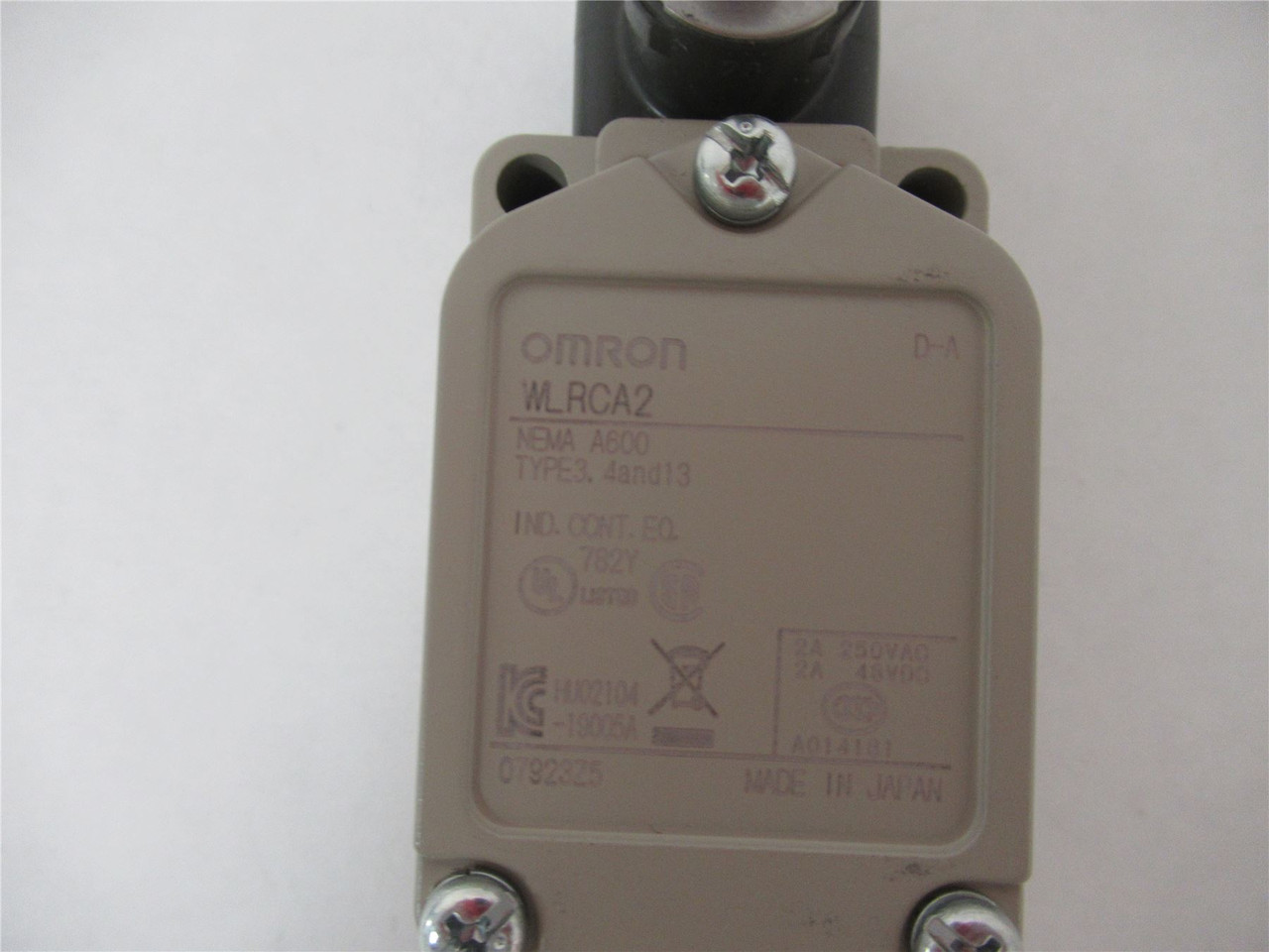 Omron WLRCA2; Limit Switch 2A 250VAC 48VDC
