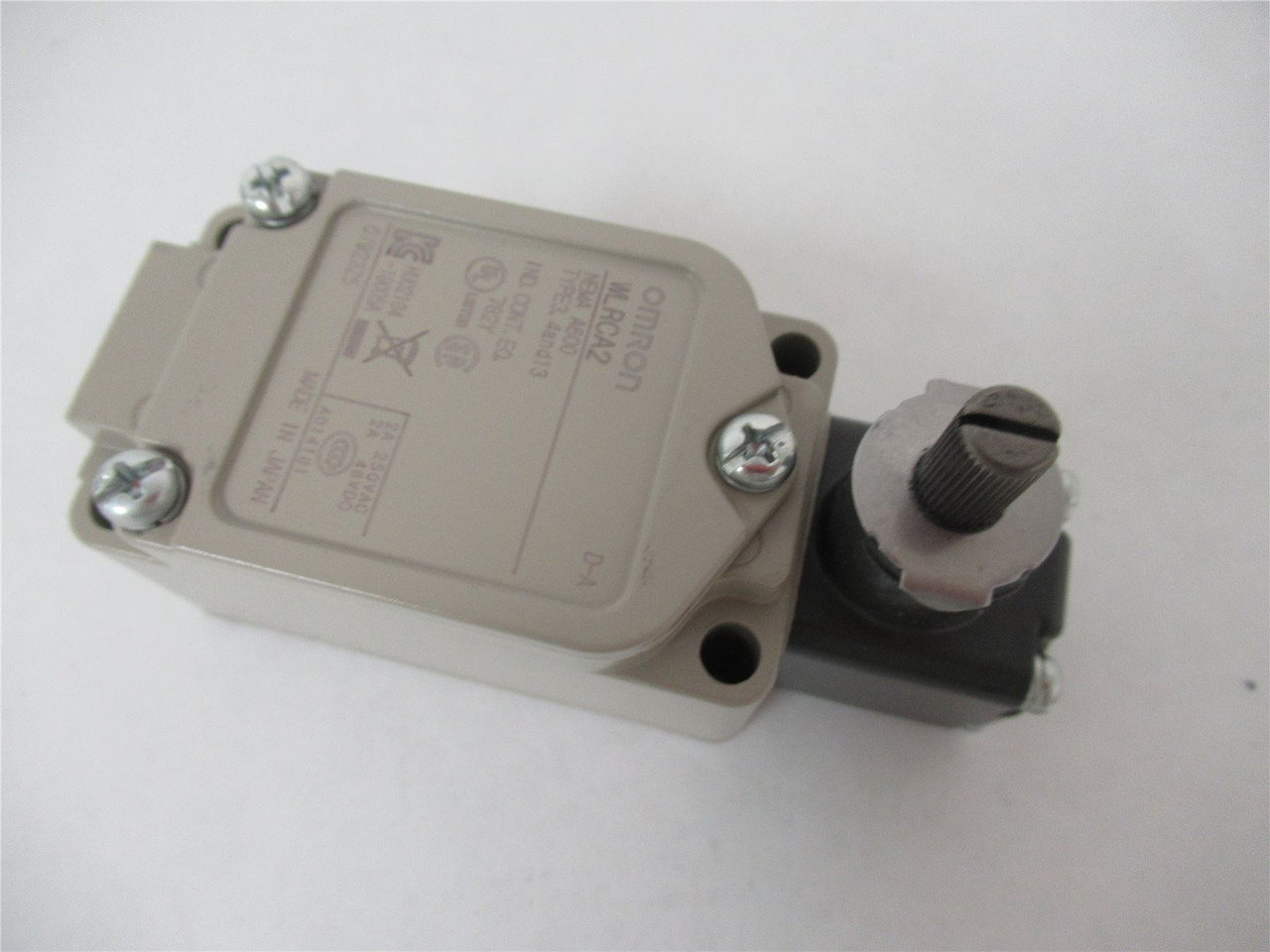 Omron WLRCA2; Limit Switch 2A 250VAC 48VDC