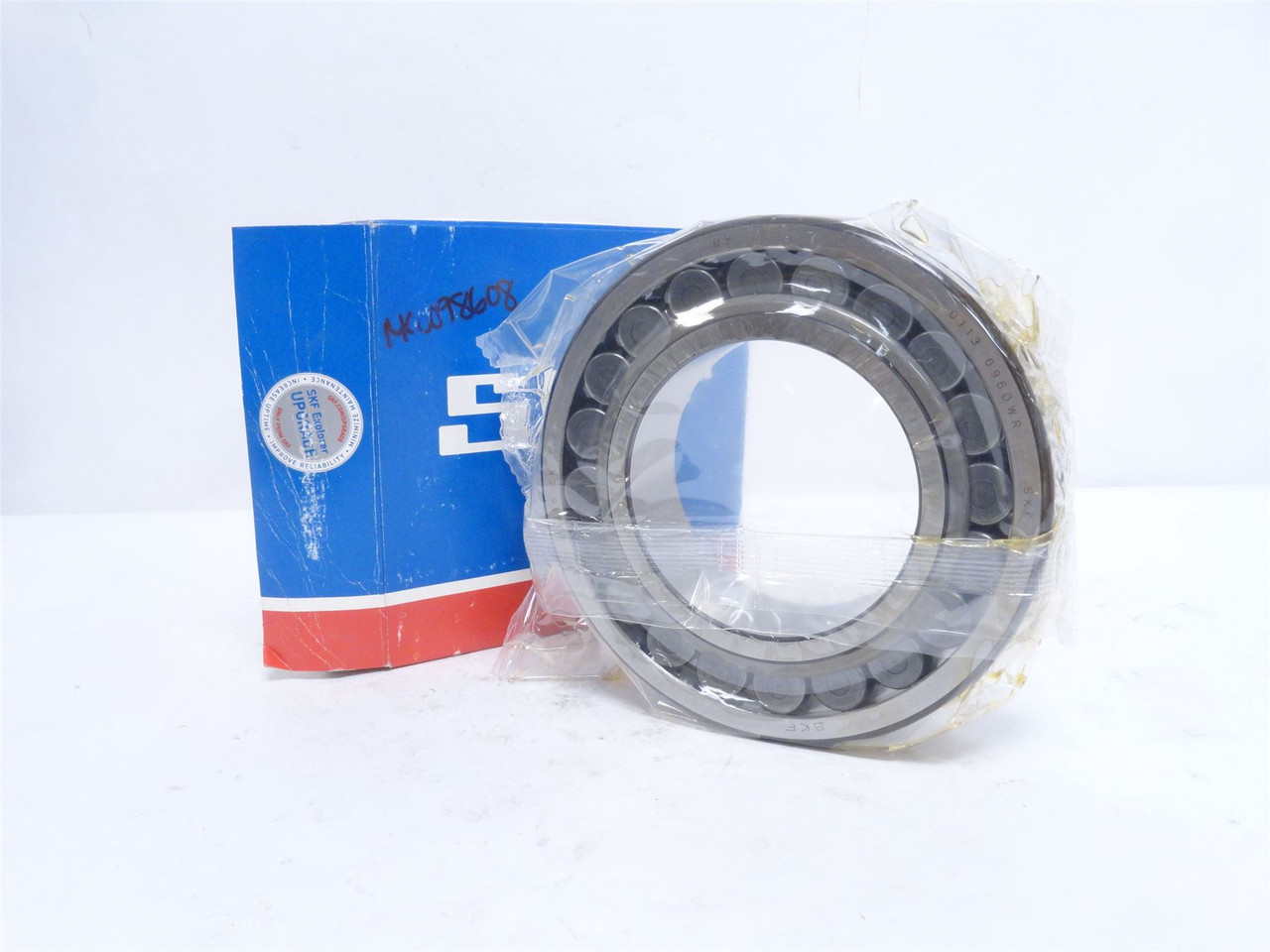 SKF 22218 EK; Roller Bearing 90mmIDx160mmOD Tapered 1:12 Bore