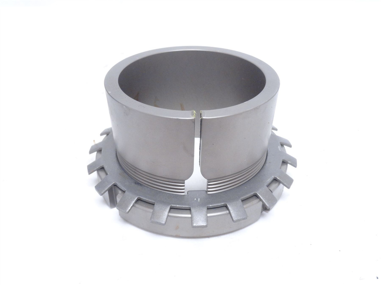 SKF HA317; Adapter Sleeve; 2-15/16"ID M85x2 Thread Size