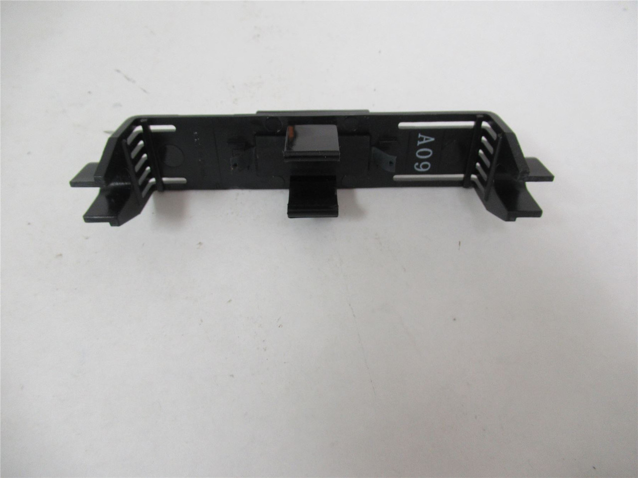 Bussmann SAMI-1I; Lot-3 Dead Front Fuse Cover 60A 600VAC/VDC