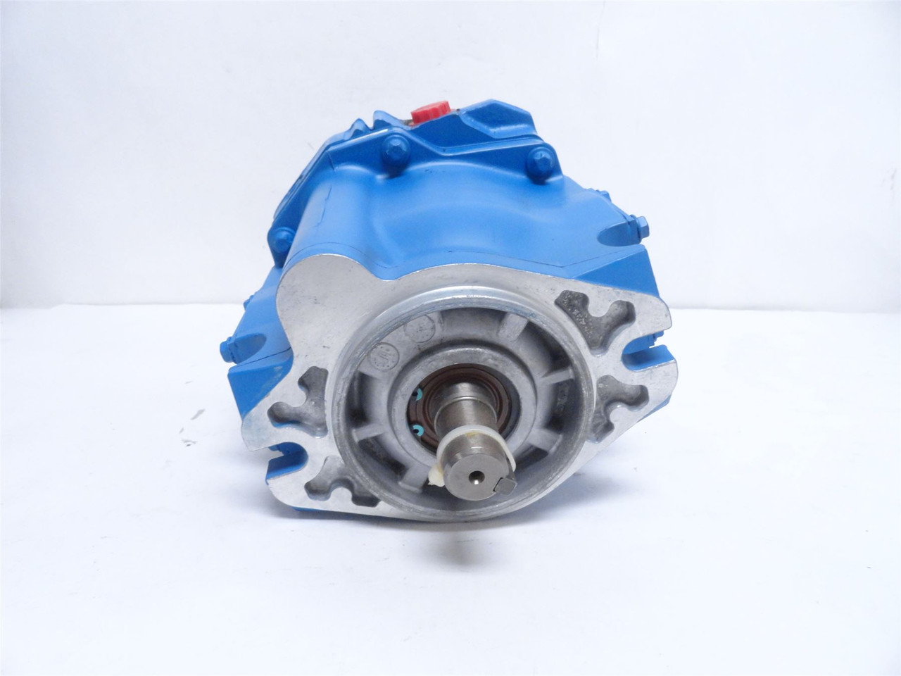 Eaton PVE19AR01AB10A2100000100100CD0A; Piston Pump 02-341795