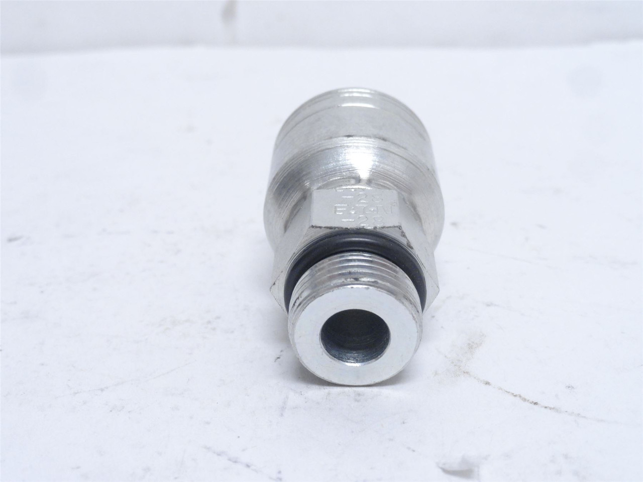 Eaton 1AA8MB8; Crimp Hose Fitting; 1/2" Tube x 1/2 BOSS
