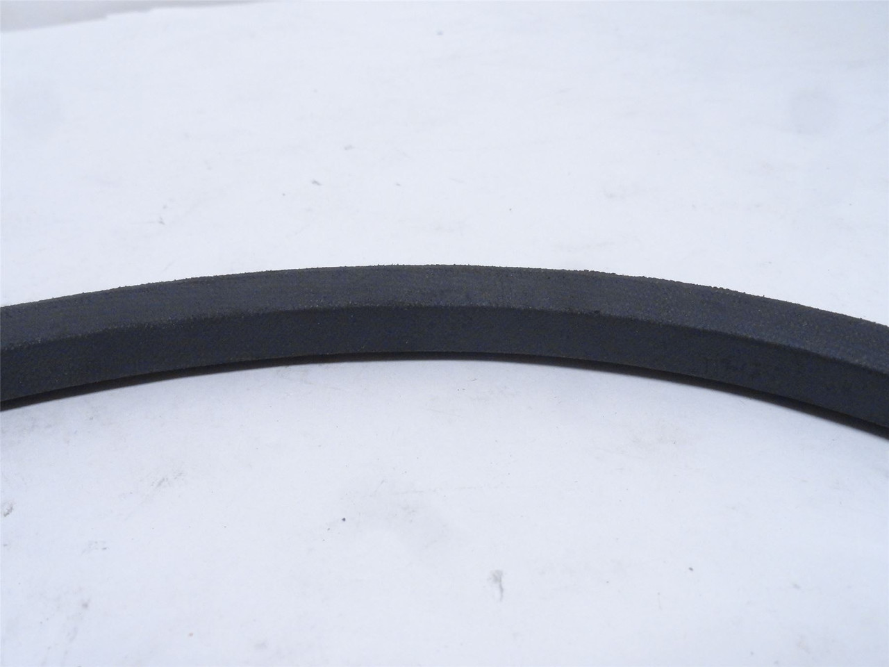 Continental B120; V-Belt; 123" Long x 21/32" Top Width