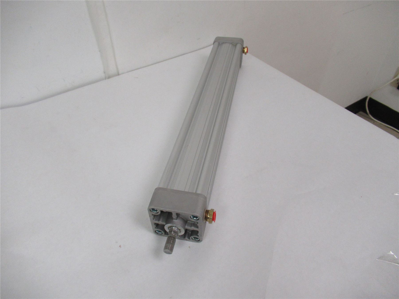 Aventics R481617700; Air Cylinder 2.5" Bore 17" Stroke