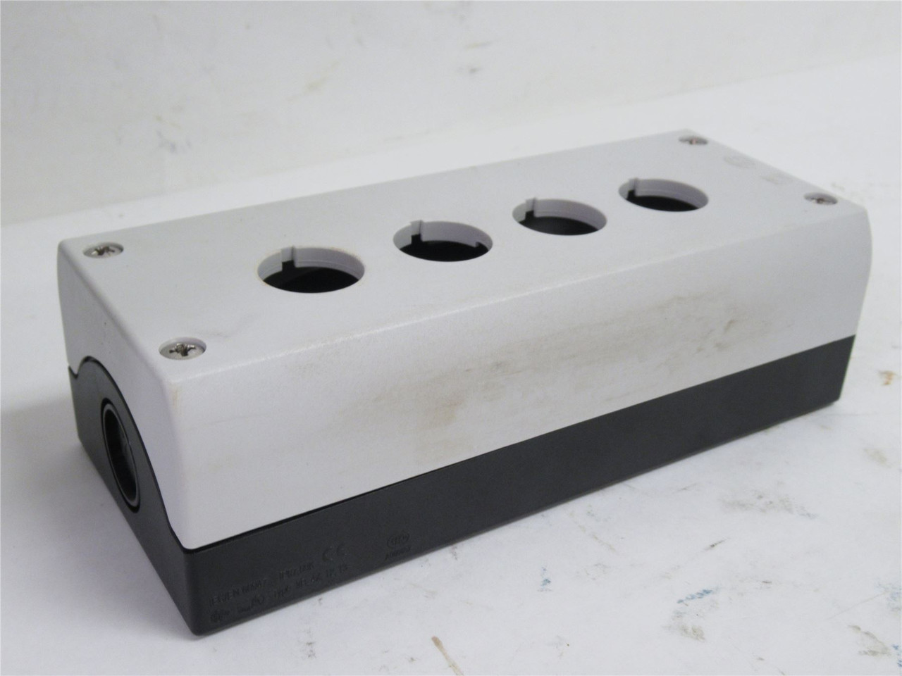 Moeller M22-I4; Pushbutton Enclosure; 4-Way; Grey RAL7035