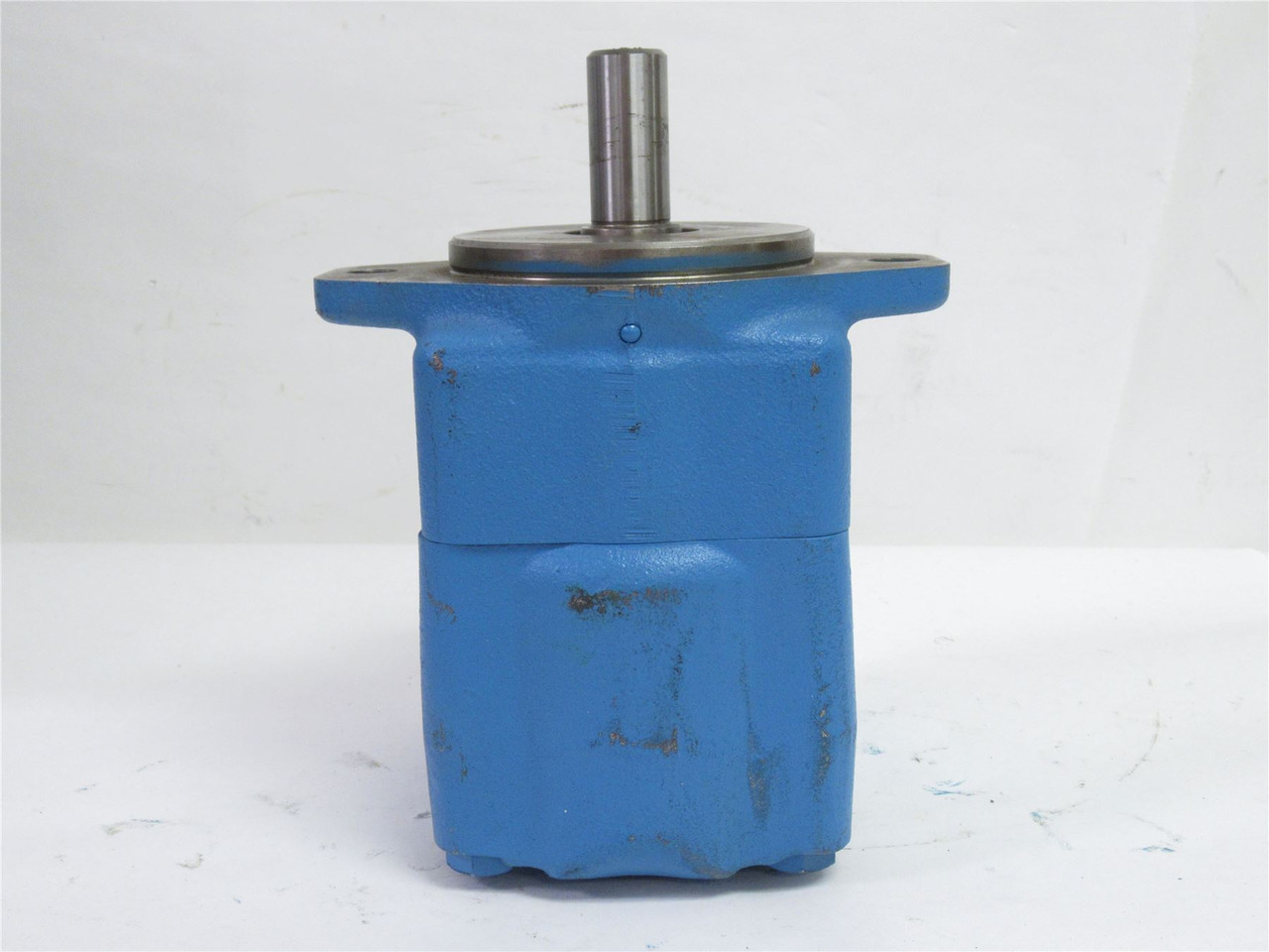 Eaton 02-137109-3 ; Hydraulic Pump;172Bar; 121.23383808 L/min