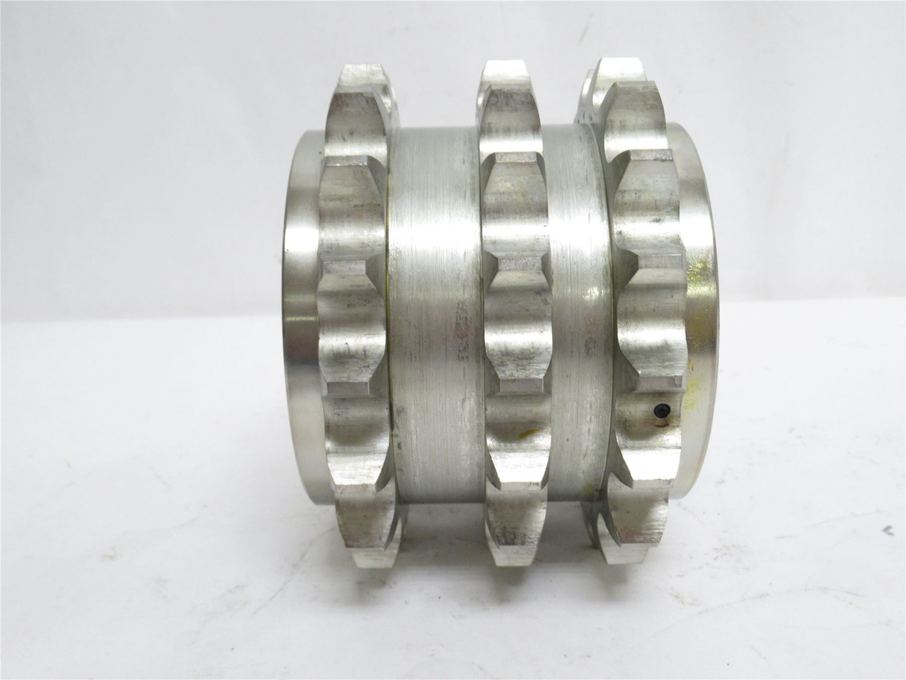 BFD 40001120010_; Idler Sprocket #80; 17 Teeth; 3-Row; 50mmID