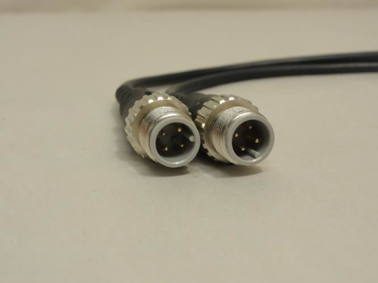 Omron E3Z-T81-L-M1J; Photo-Sensor W/Emitter; 12~24vdc