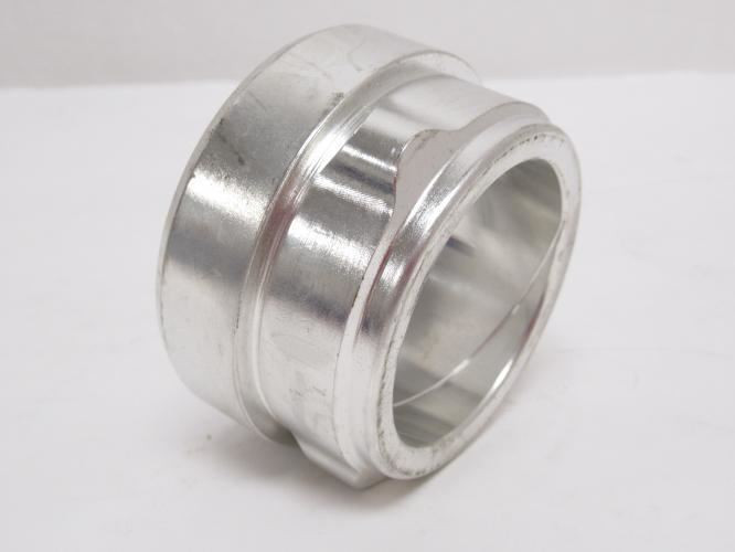 Weiler 102-1402; Dominator Slip Bushing; 2"ID x 2-5/8" OD; 3-Key
