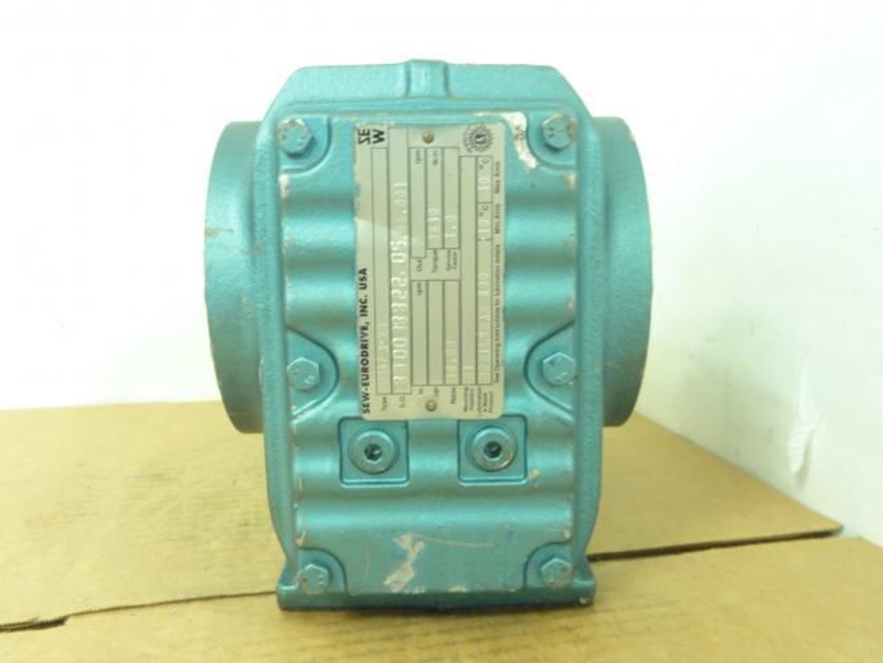 SEW-EuroDrive KA47A-KS; Gearbox; 46.03:1; 3540lb-in Ouput Torque