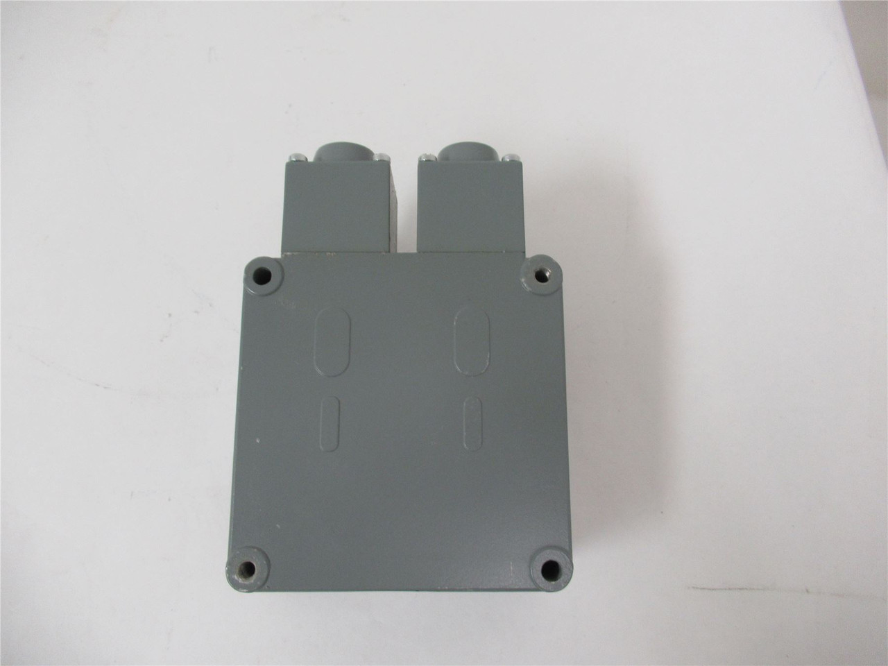 Allen-Bradley 802T-AD; Limit Switch 600 VAC MAX 10 AMP