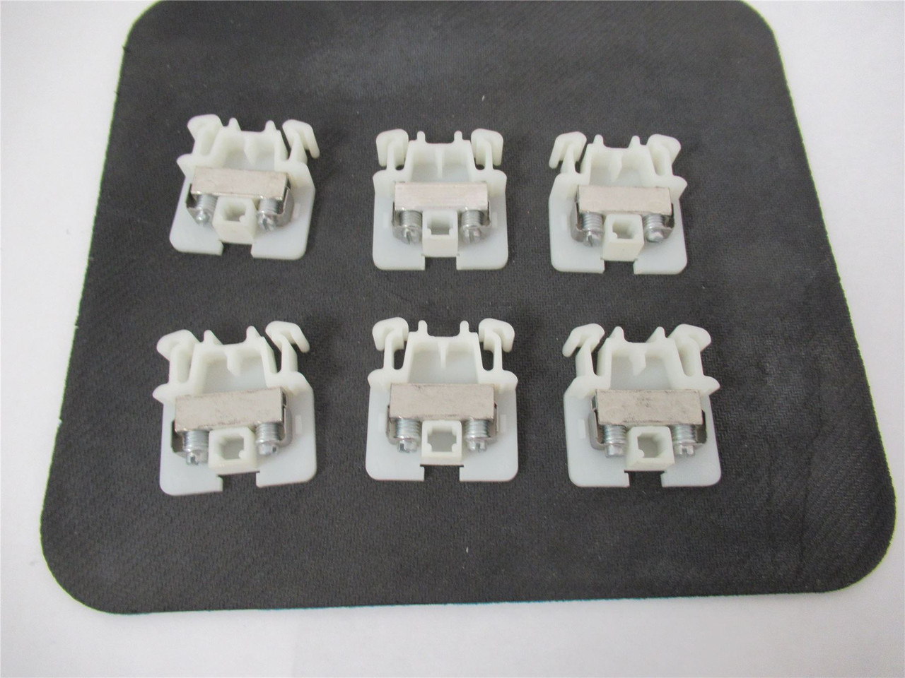 Allen-Bradley 1492 CA1; Lot-6 Terminal Block 55A 600V AC/DC