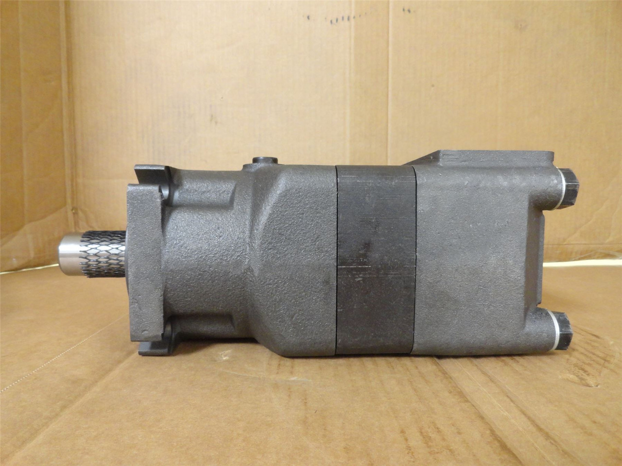 Fluidyne WF 109-1215; Motor; 630CC; 1-1/16-12 O'Ring Ports