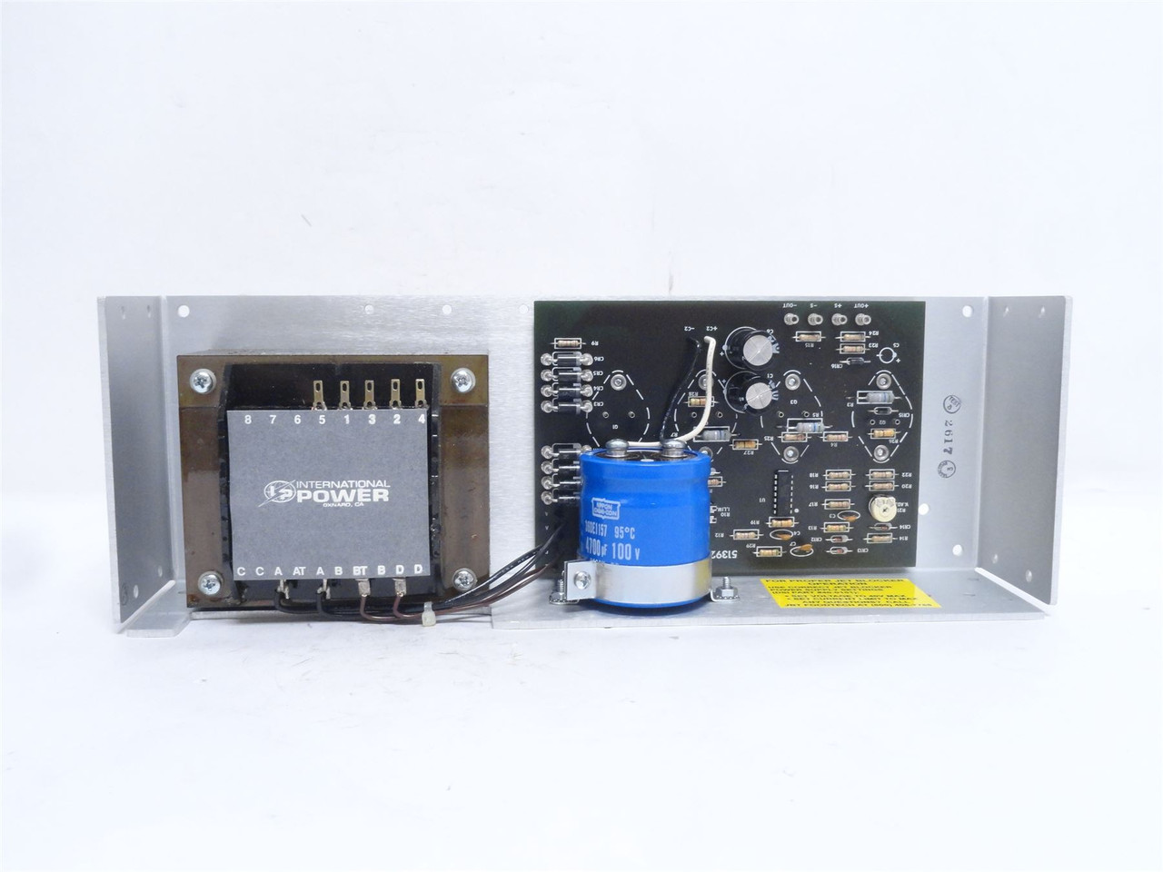 IP IHE48-4; Linear Power Supply 100-240VAC Input; 48VDC Out