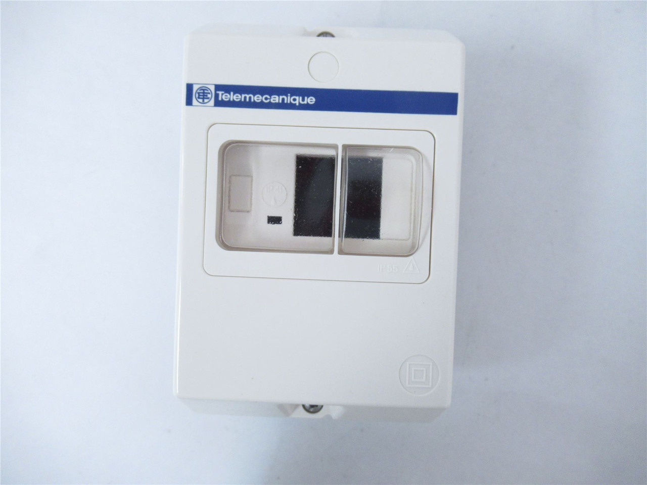 Telemecanique GV2MC02; Enclosure 5.12" x 3.66" x 3.31" IP55